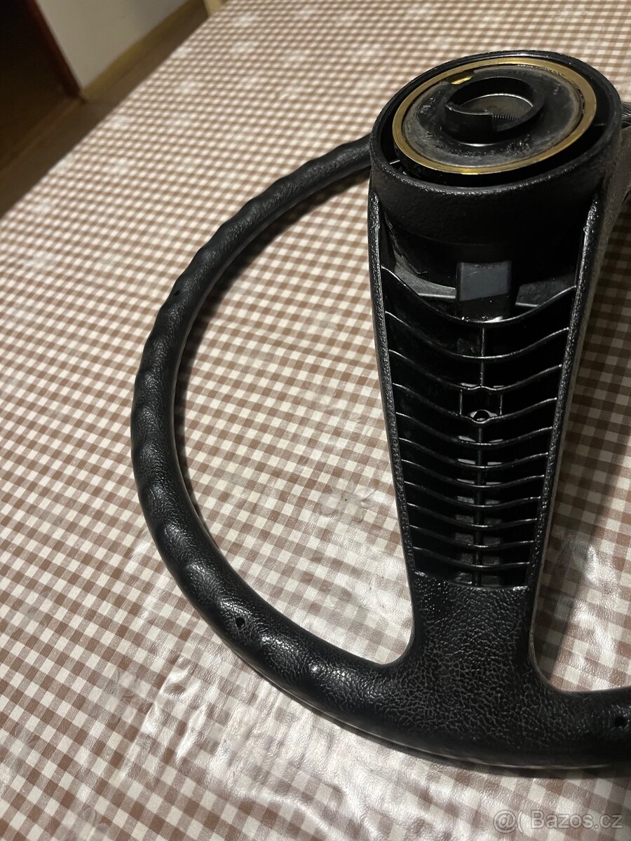 Golf MK1 černý volant - 13