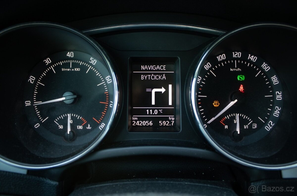 Škoda Superb 3.6 , 4x4 , 191kW, A/T, A6 - 13