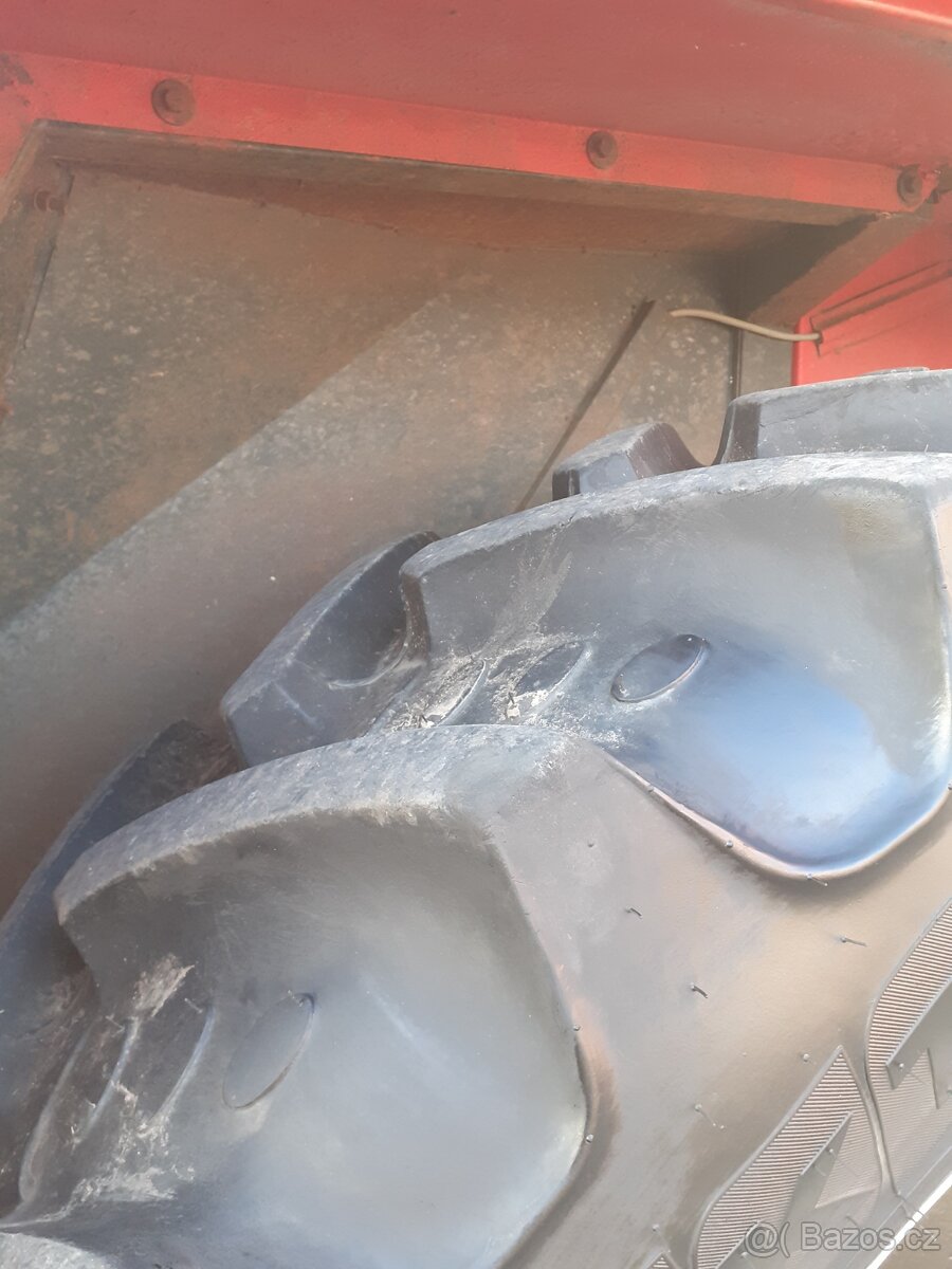 Prodám kolový traktor Zetor Crystal 8245 - 13