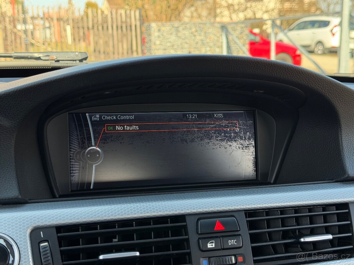 BMW E91 325d LCI - 13