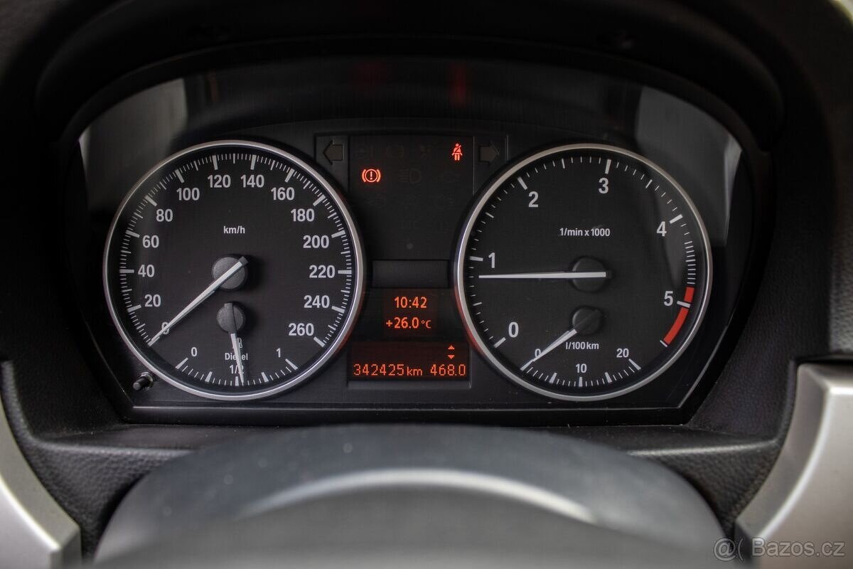 BMW Rad 3 320d xDrive E90 / 130kW / M6 - 13