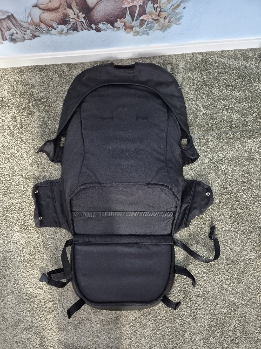 Cybex Eos Lux - Black/Moon Black - 13