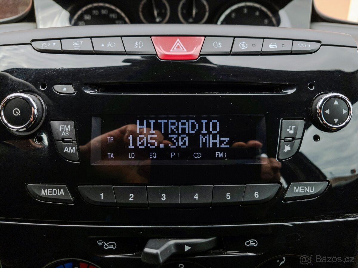 Lancia Ypsilon 2012 63 kW 0.9 TwinAir - 13