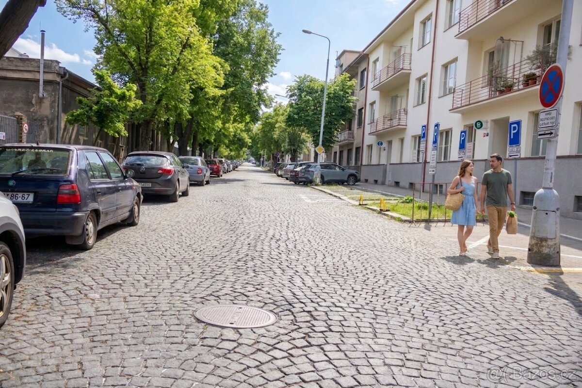 Podnájem komerčního prostoru 13 m², Kladno - 13