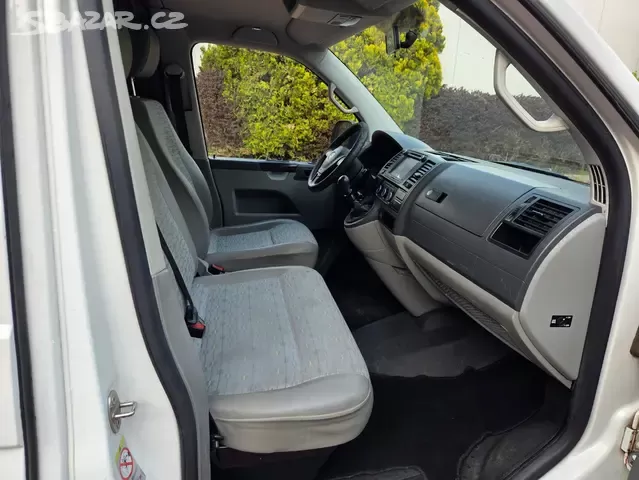 VW T5 Transporter 2.0TDI,LONG,2011,tažné,klima - 13