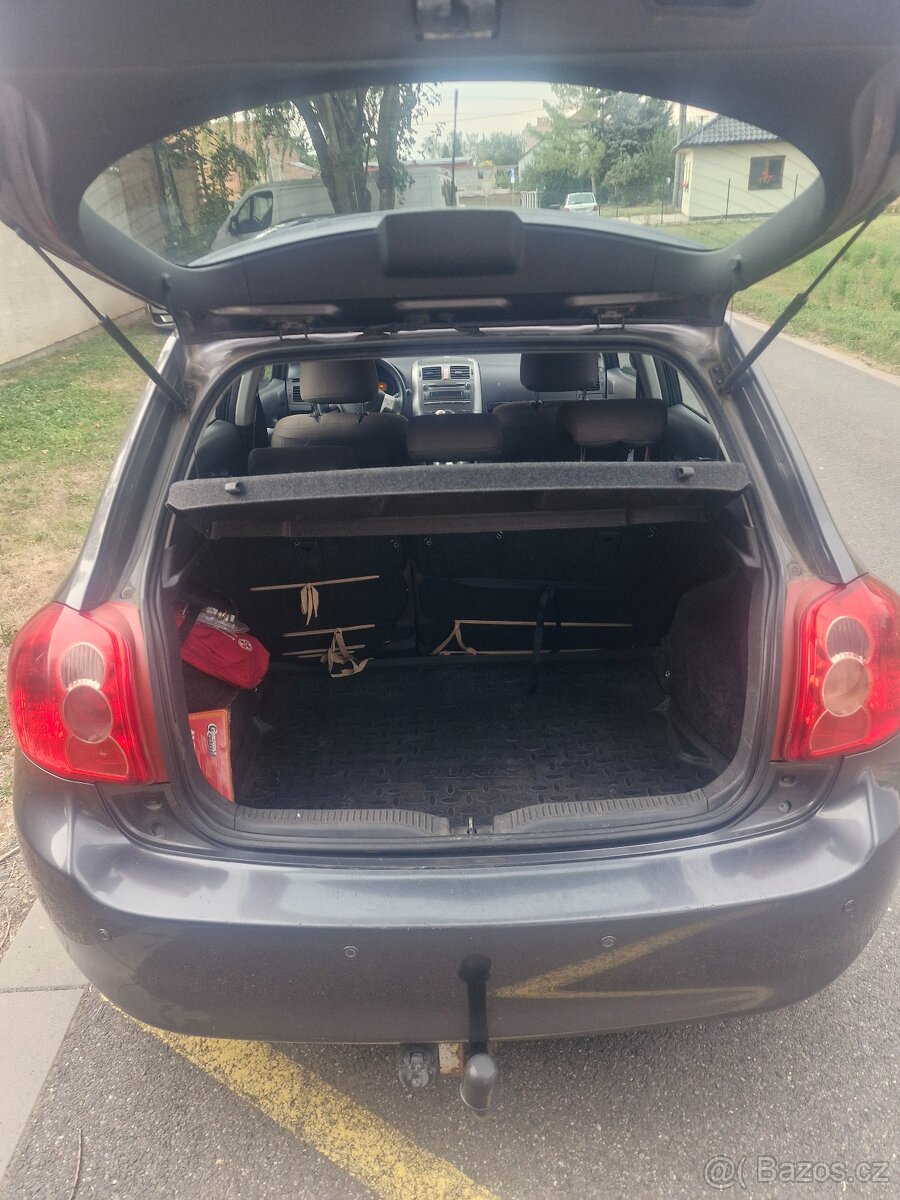 Toyota Auris 2.0 D-4D 93kw - 13