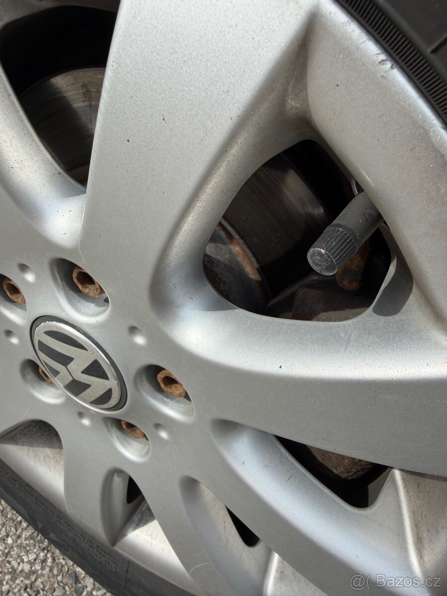 Volkswagen Golf 1.9 TDI 77kW - 13