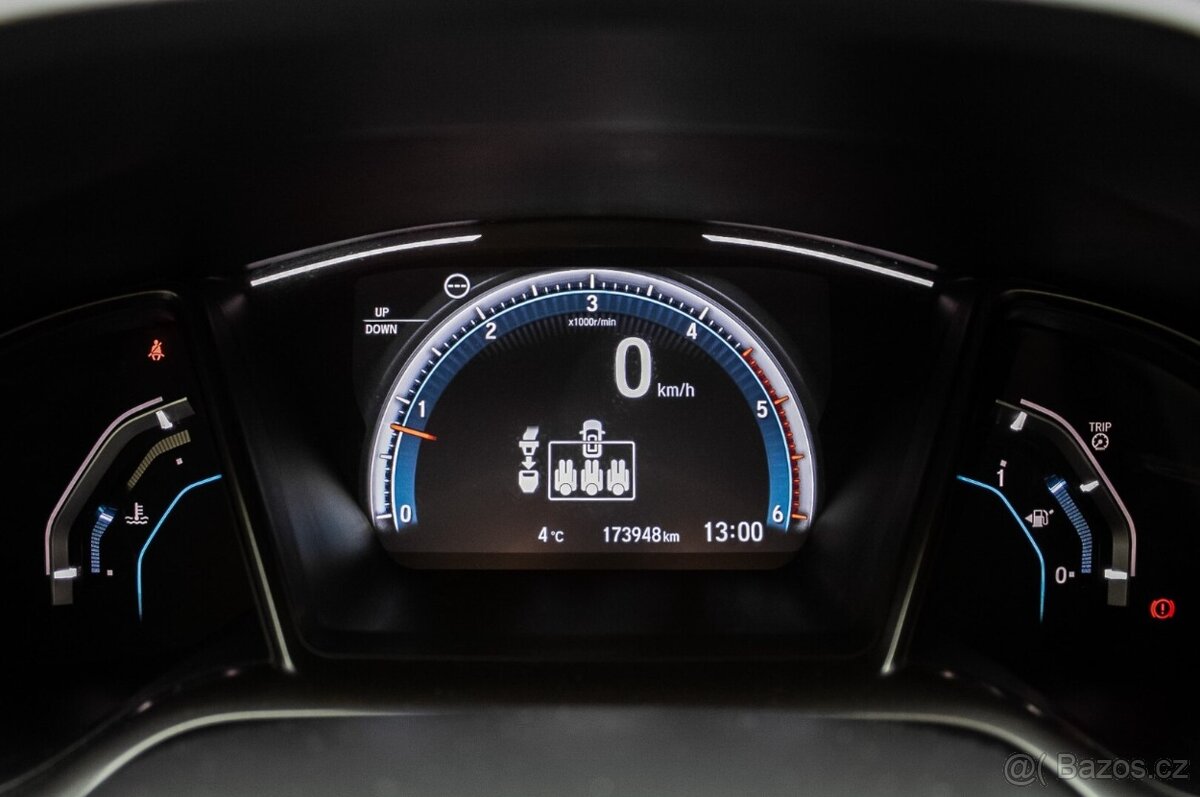 Honda Civic X 1.6 i-DTEC, 88 kW (2019) - 13