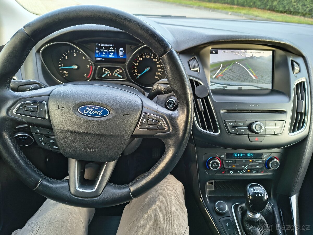 Ford Focus 2.0 tdci Titanium - 13