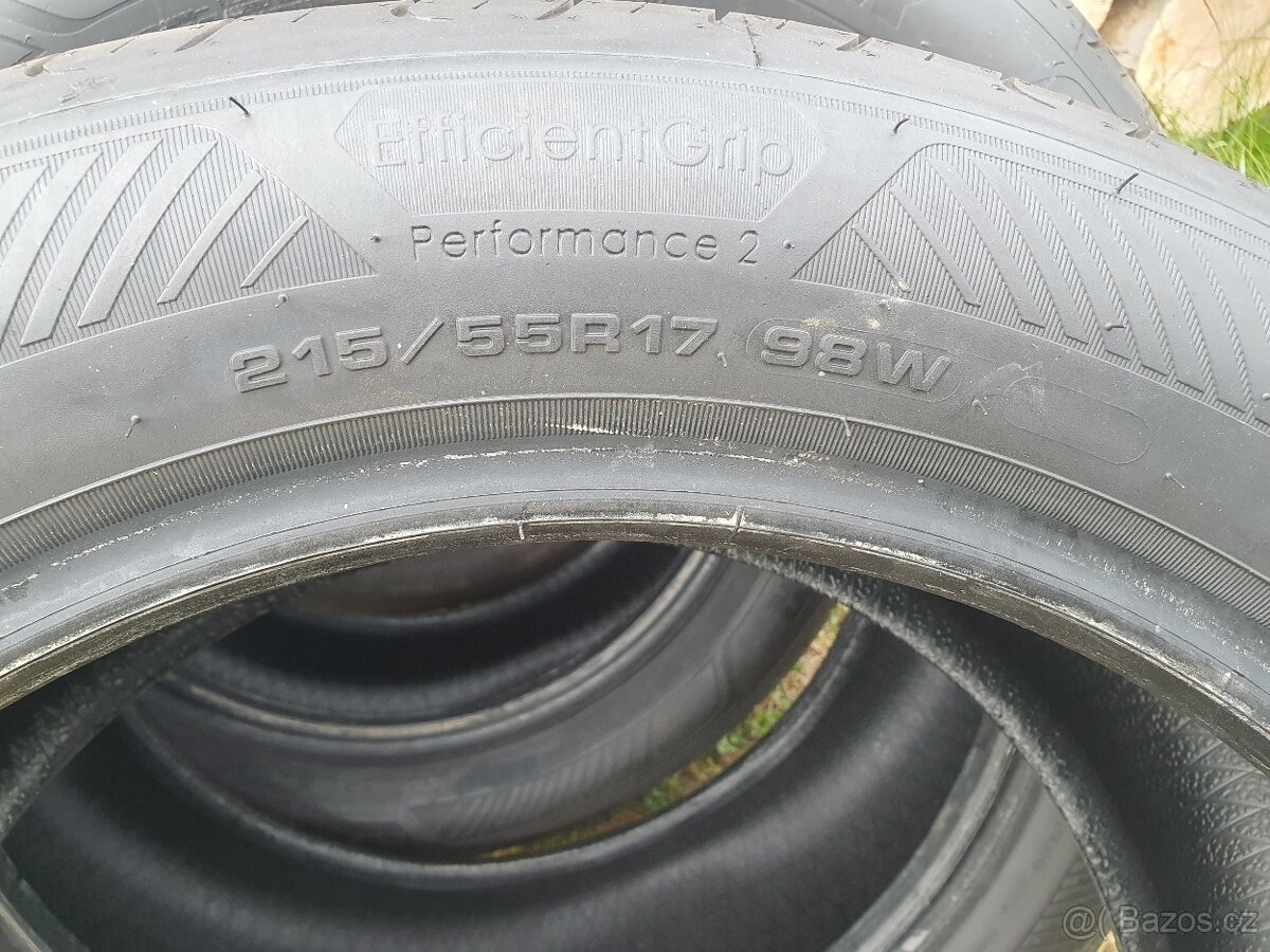 215/55 R17 98W Goodyear EfficientGrip DOT1625 - 13