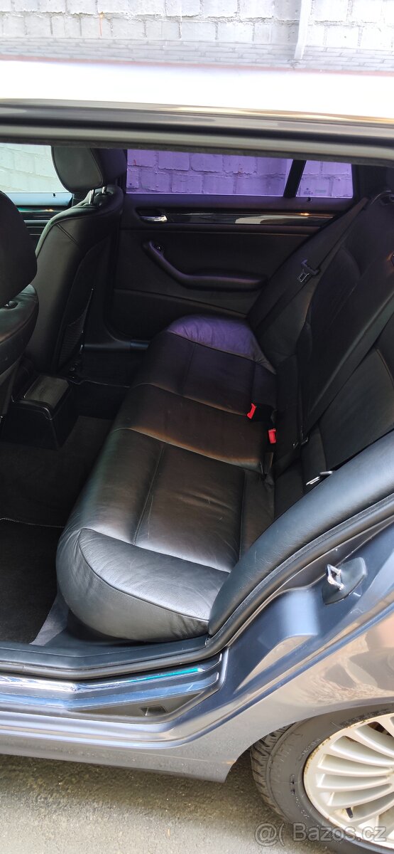 BMW E46 330i touring - 13