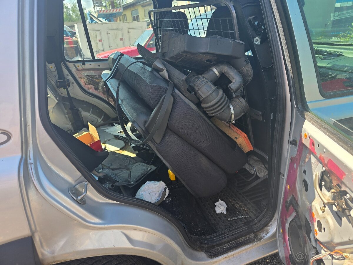 Land Rover Freelander, 1,8 86KW 4x4 na díly - 13