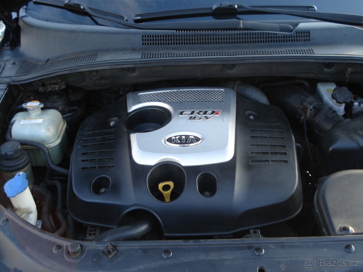 Kia Sportage 2.0 CRDI 4 x 4,NOVÁ STK - 13