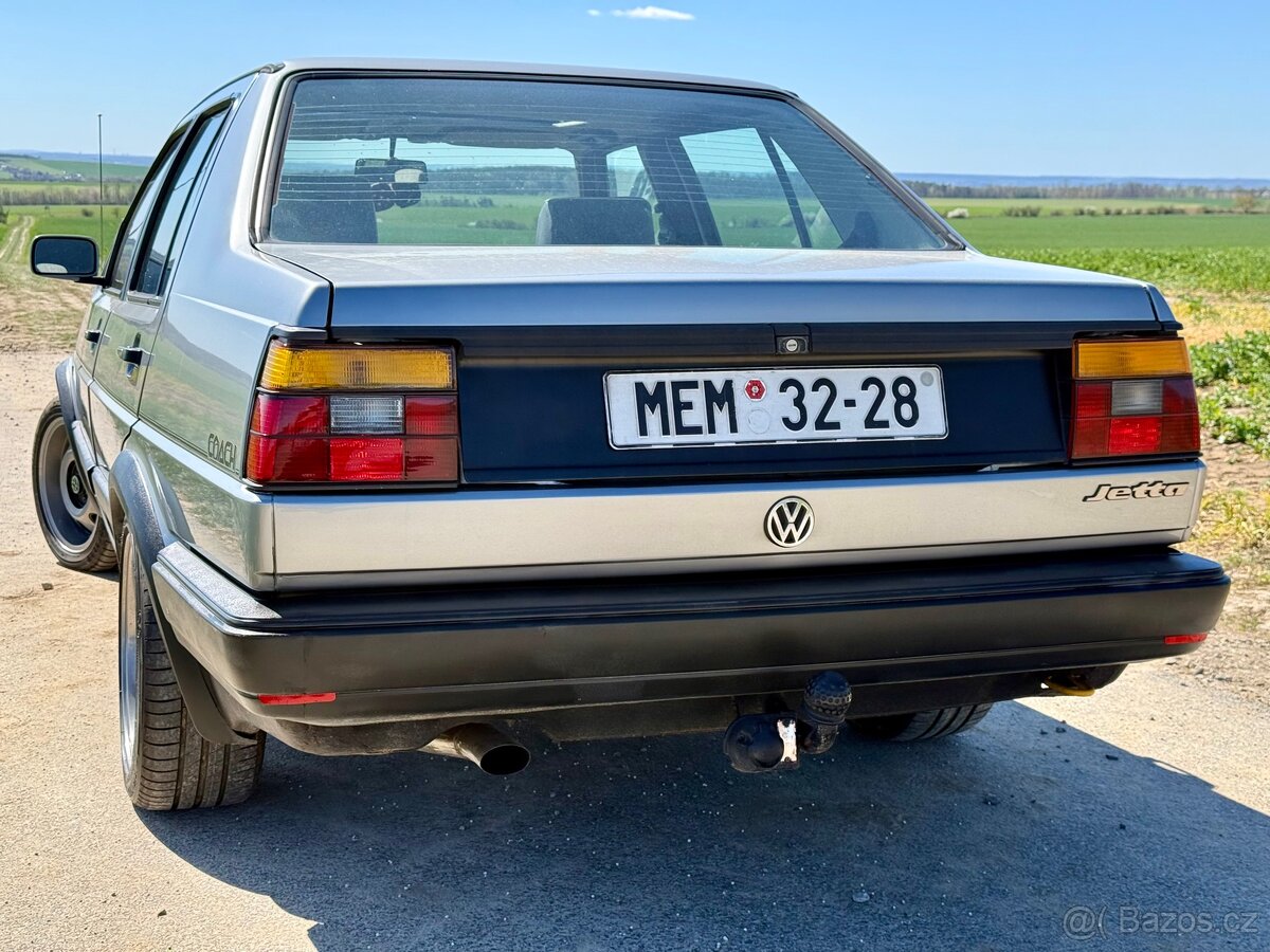 VW Jetta Mk2 1984 - 13