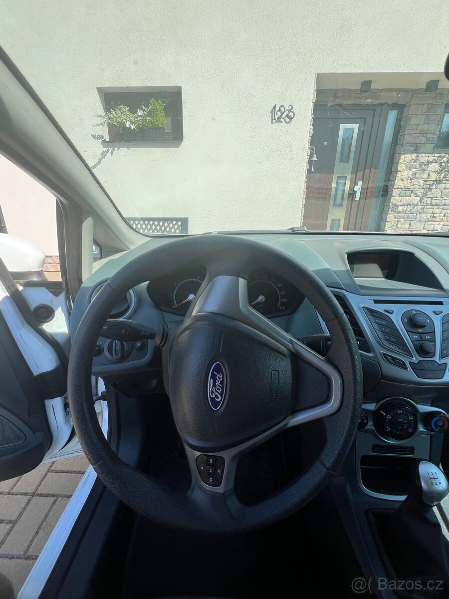 Ford Fiesta 1.2 - 13