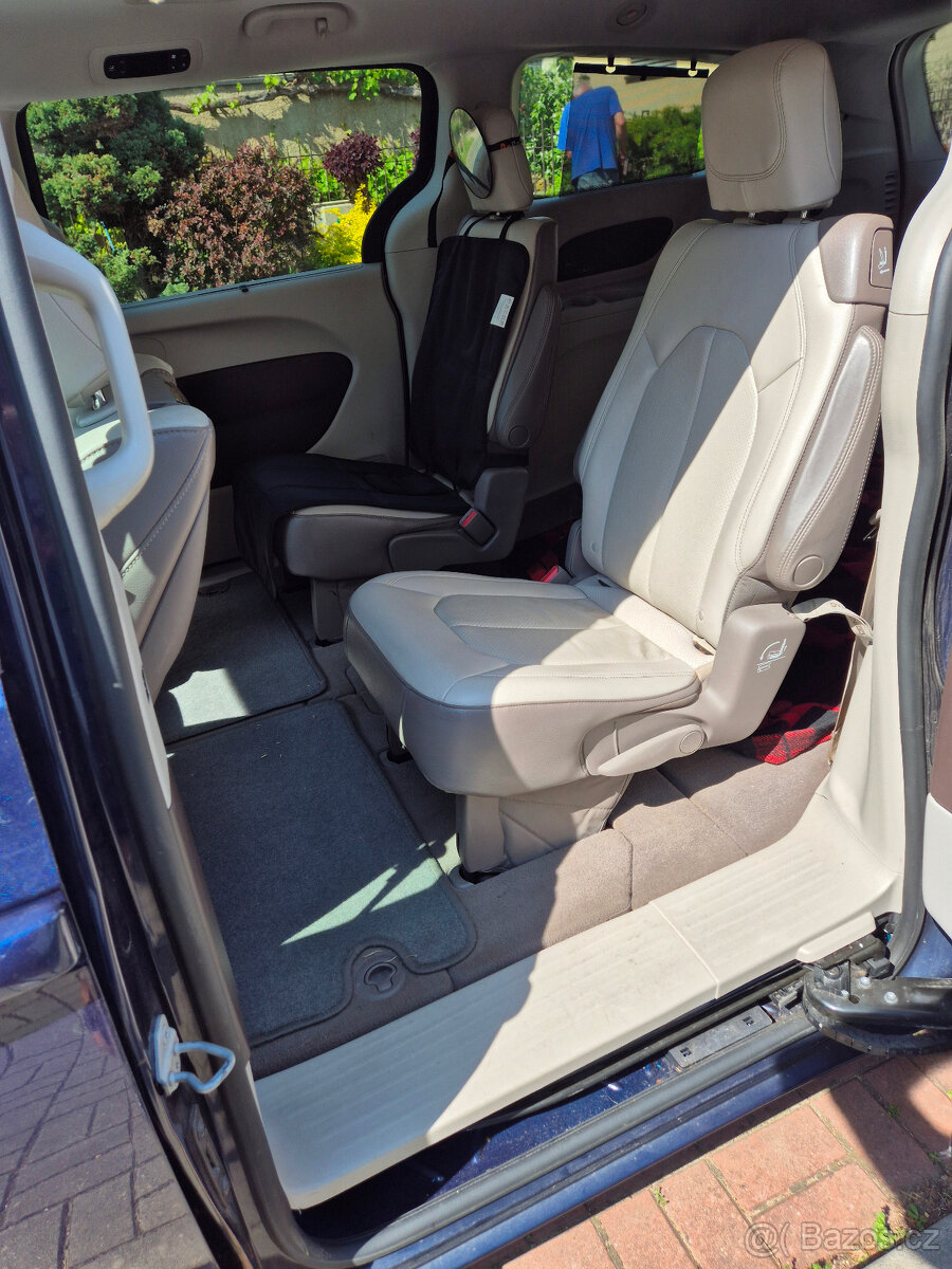 Chrysler Pacifica 3,6L V6, 7 míst, LPG - 13