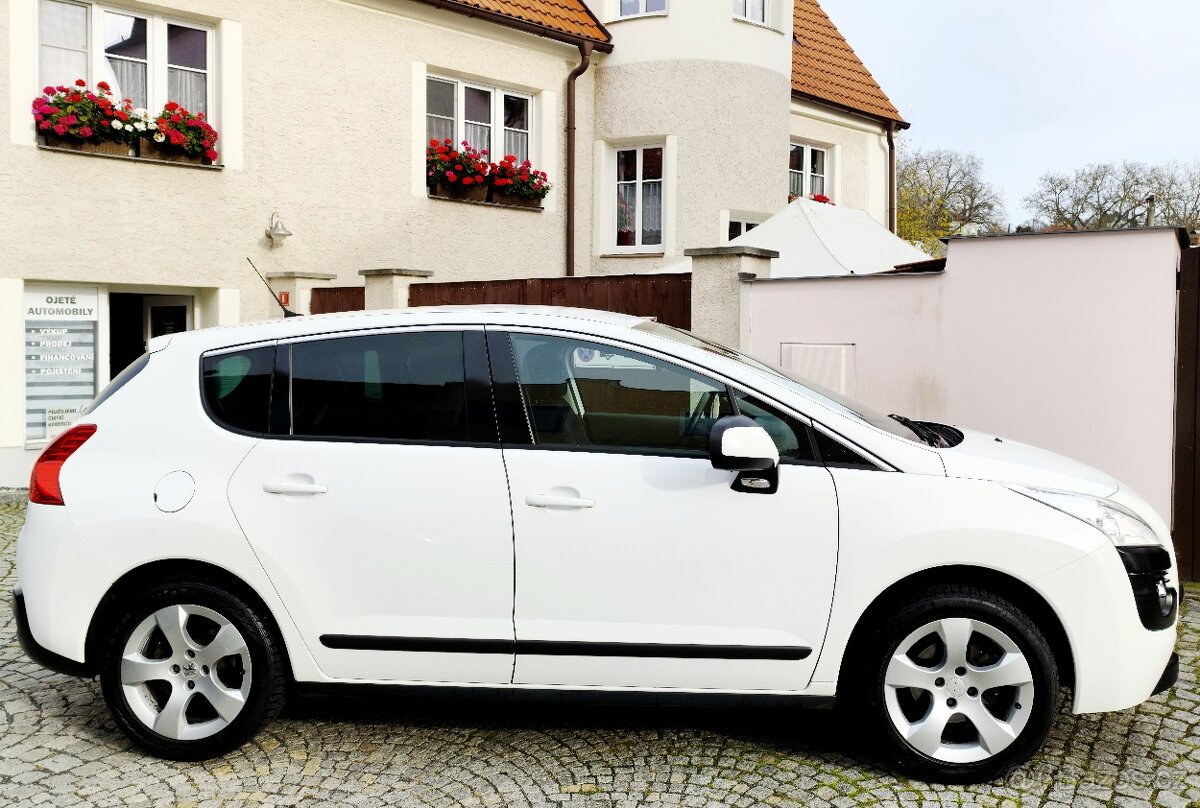 Peugeot 3008 SUV/Kombi původ CZ jediný majitel 1.6HDi 2013 - 13