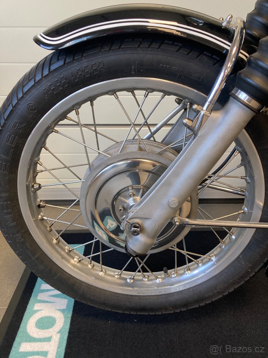 BMW R75/5 - 13