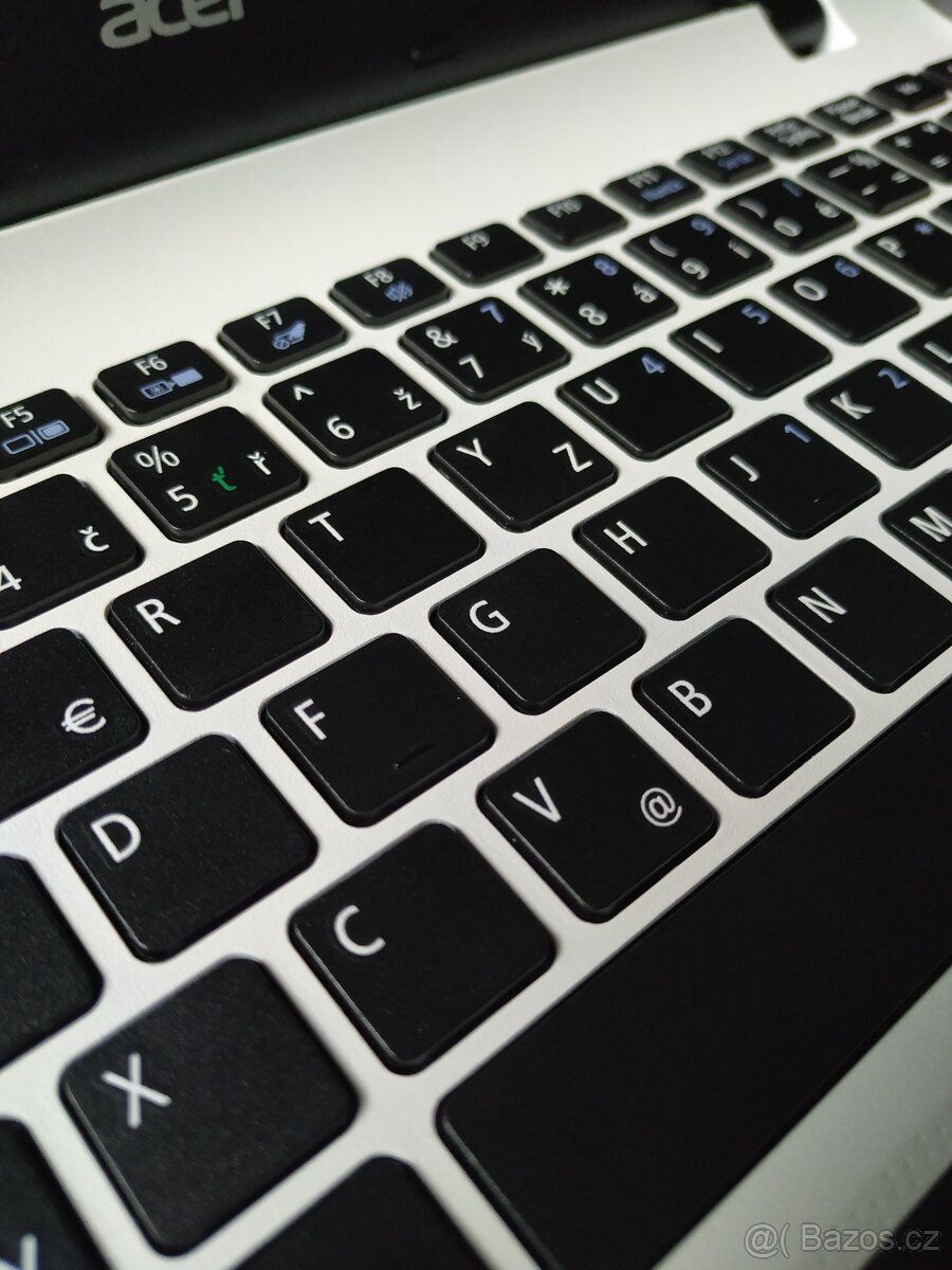 Acer ES1-132, 11.6", 2GB, 32GB eMMC, W10 - 13