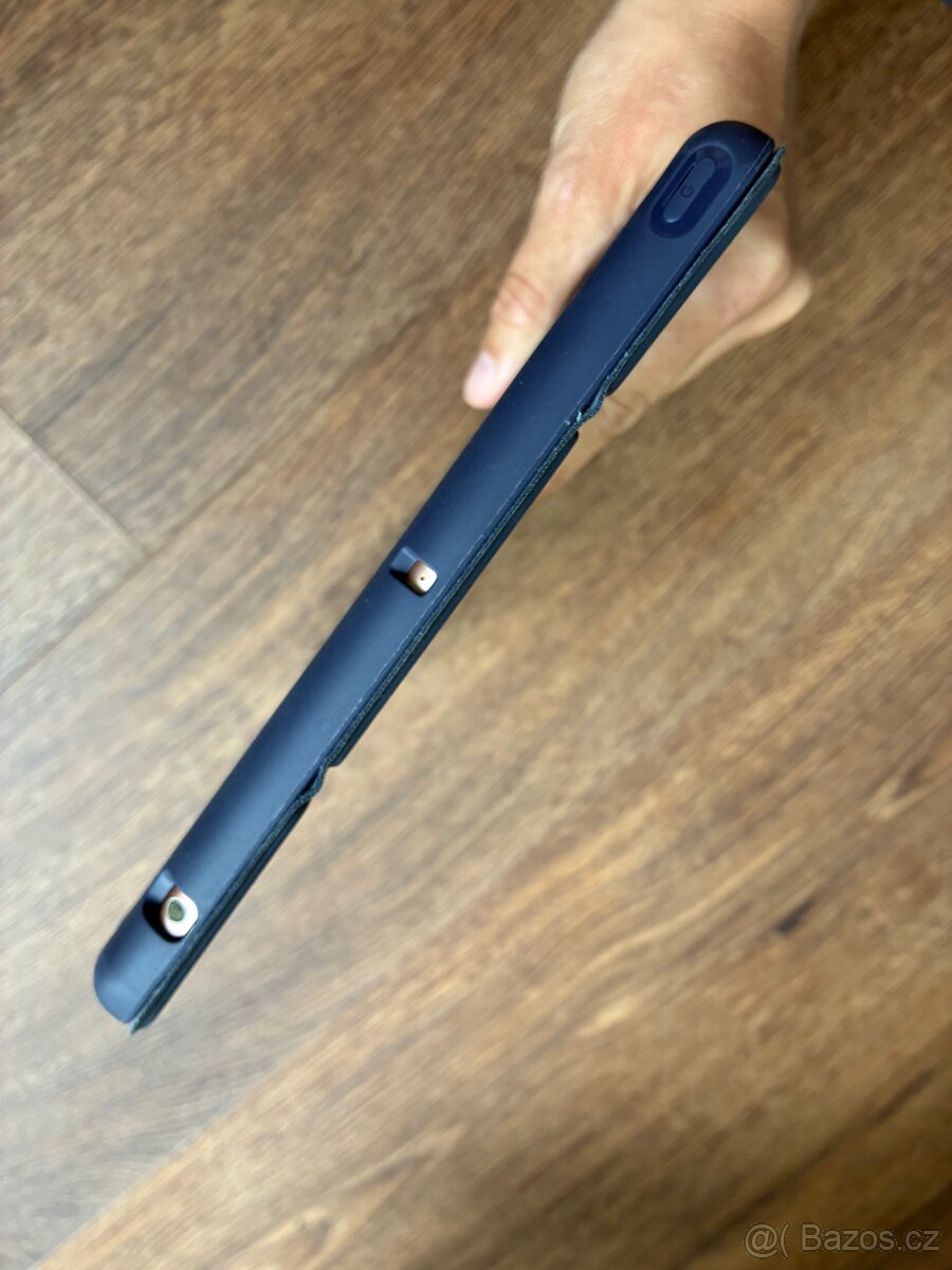 iPad 8. generace 32 GB + tužka + obal - 13