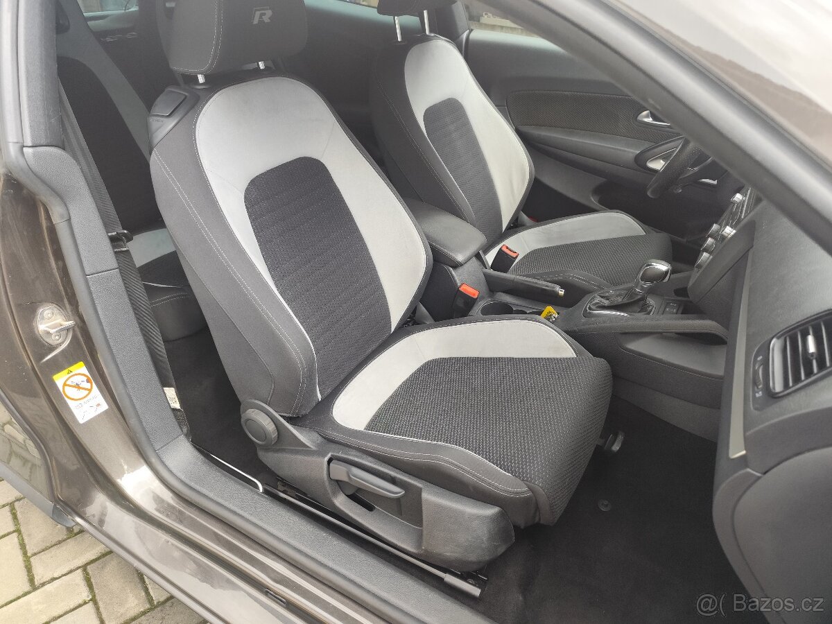 VW Scirocco 2.0 TDI DSG - 13