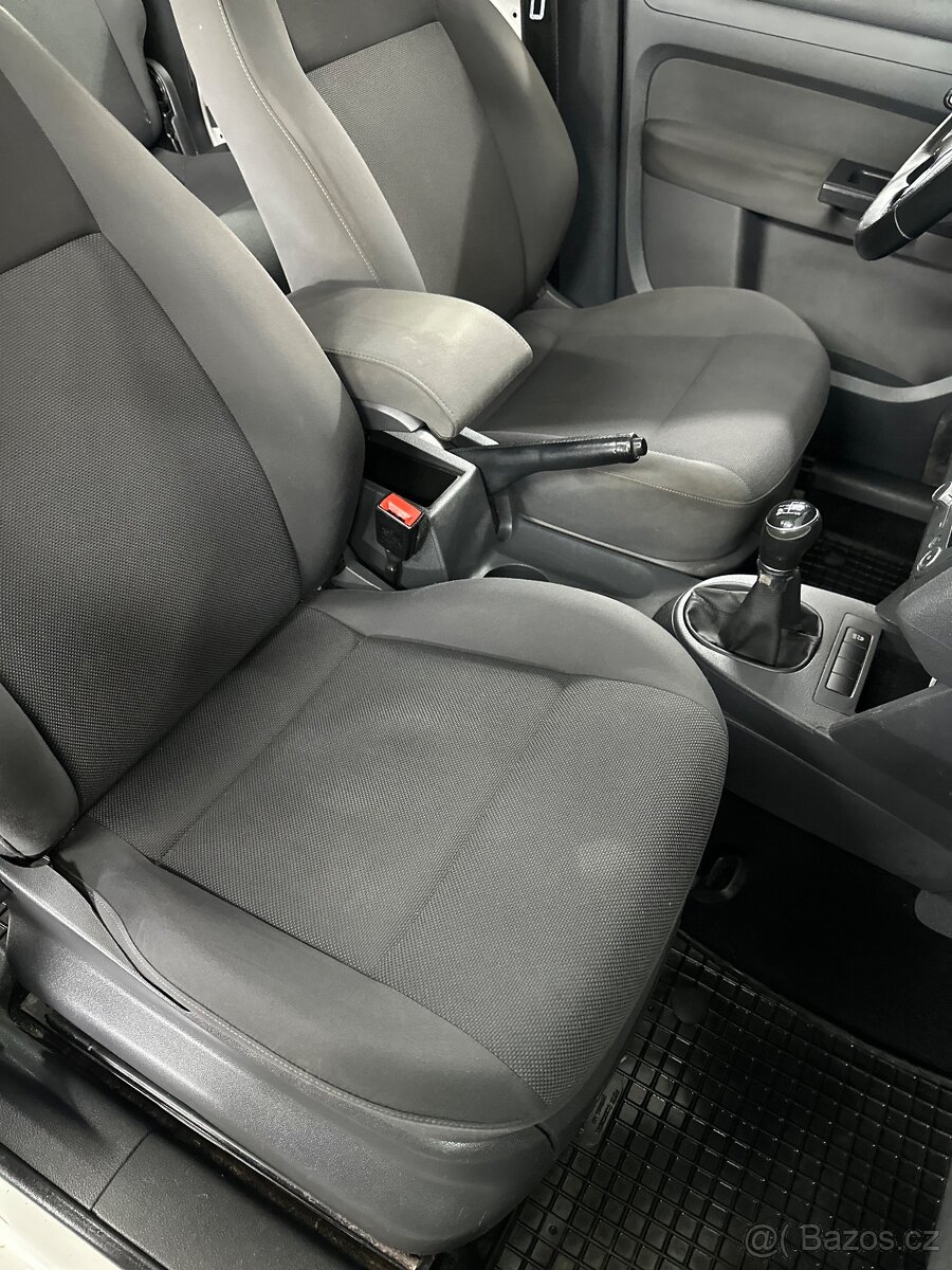 Volkswagen CADDY MAXI - 13