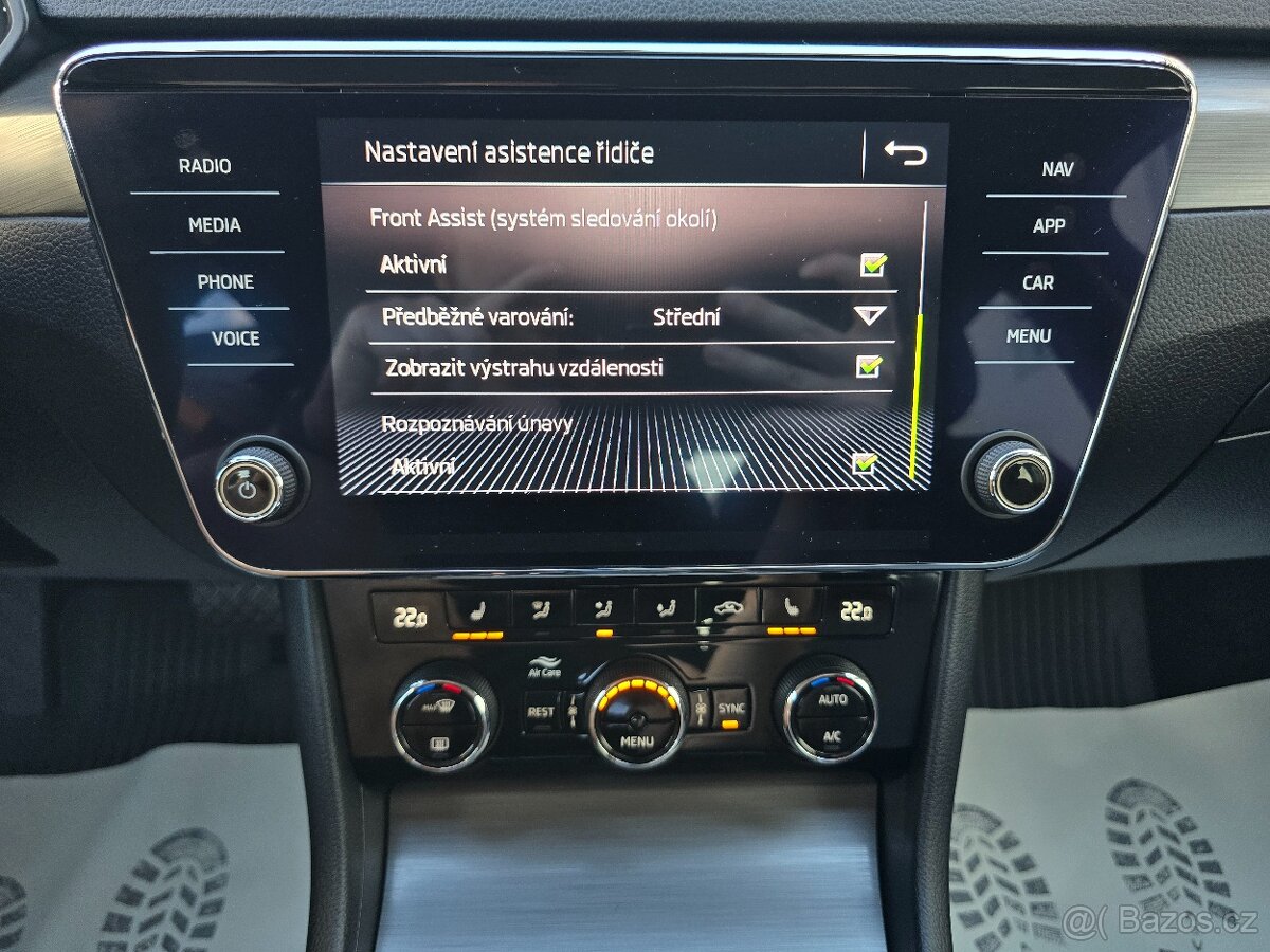 SUPERB III 2,0TSI 200kW 4x4 DSG STYLE KAMERA NAVI ACC ČR DPH - 13