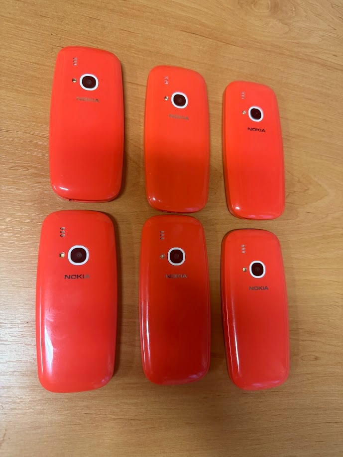 NOKIA 3310 na dvě SIM karty - originální baterie a nabíječka - 13