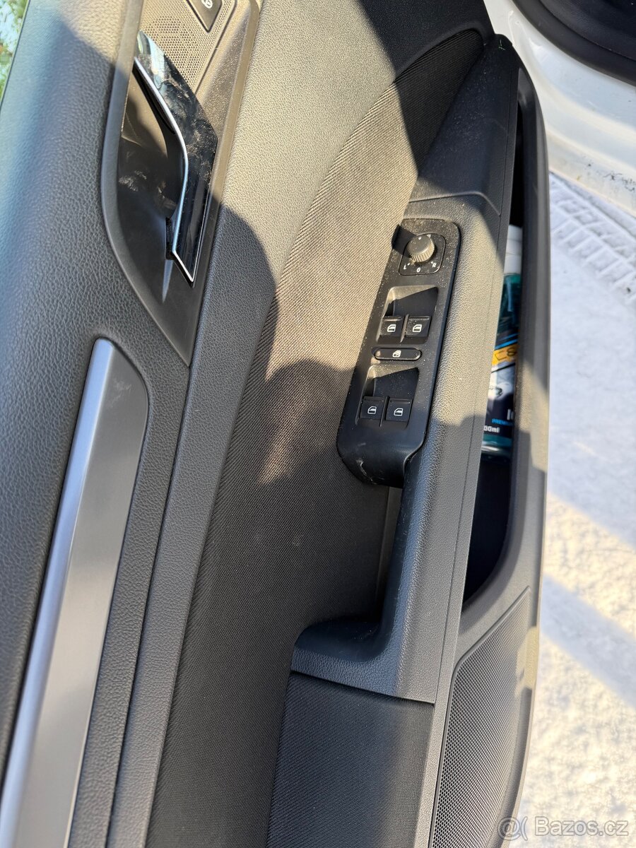 Škoda Superb combi 1.4tsi 92kw - 13