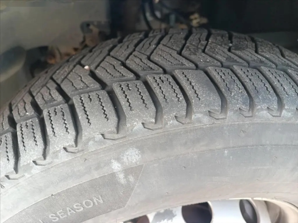 Iveco, 3,0 70C18A8 15EP hydr.čelo 2 - 13