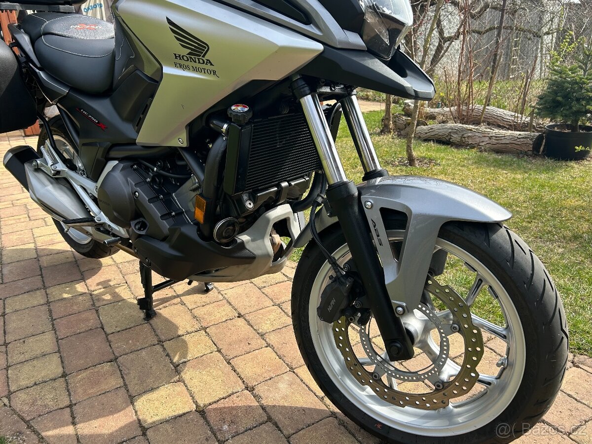Honda NC 750X - 13