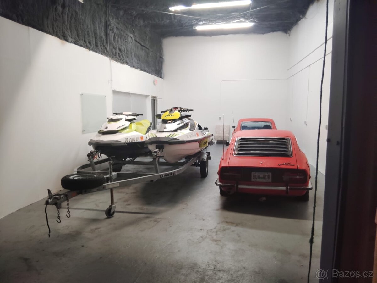 1971 & 1972 Datsun 240Z - 13