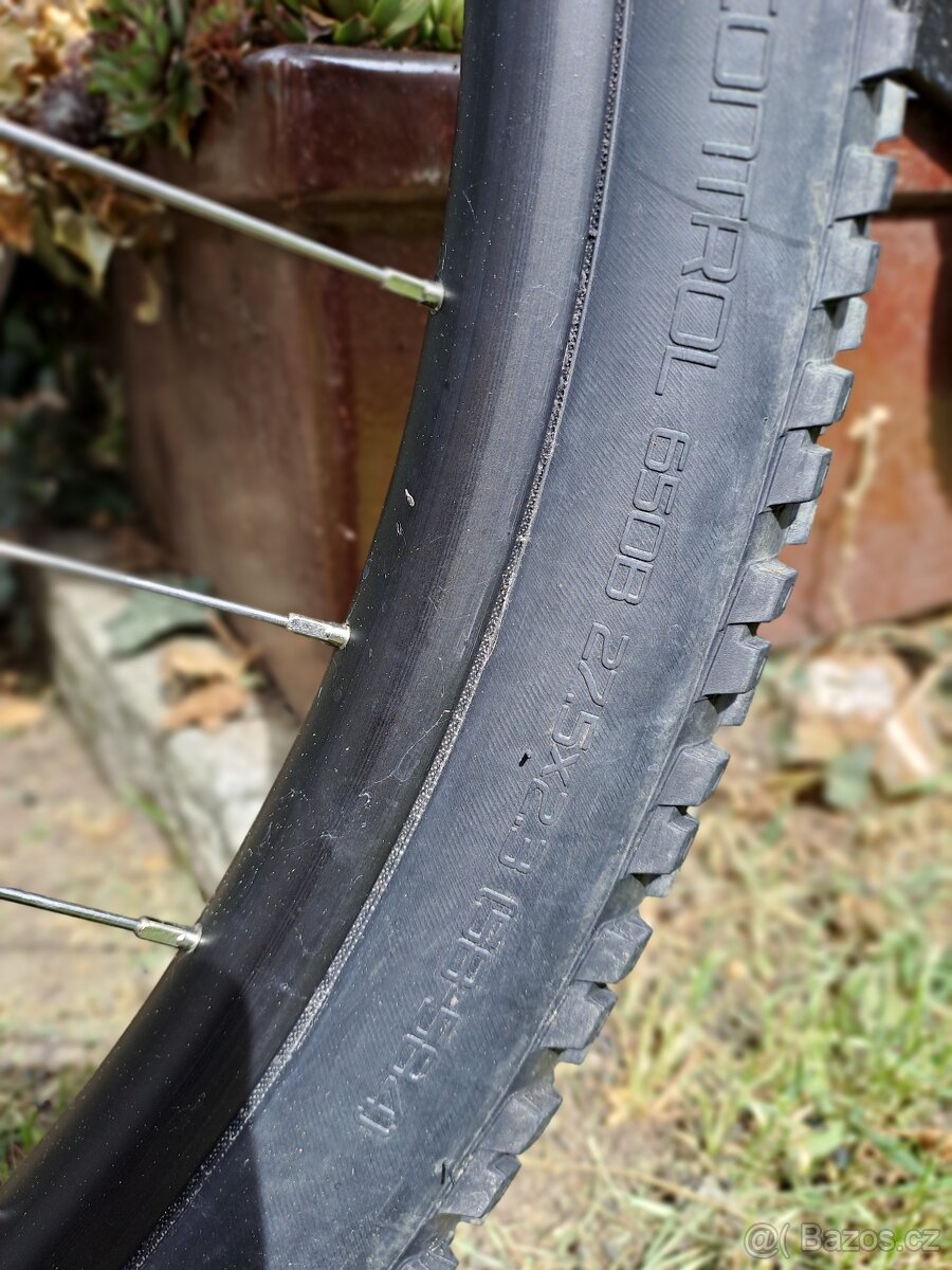 Kolo Specialized S/27,5 - 13