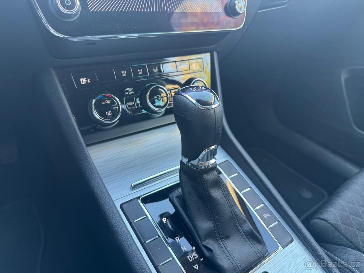 Skoda Superb Combi 2.0 TDI Business - 13