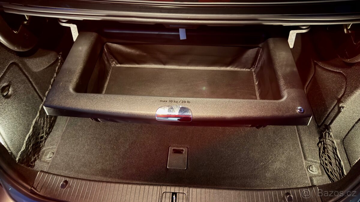 Mercedes w212 e350 CGI 2009 Elegance - 13