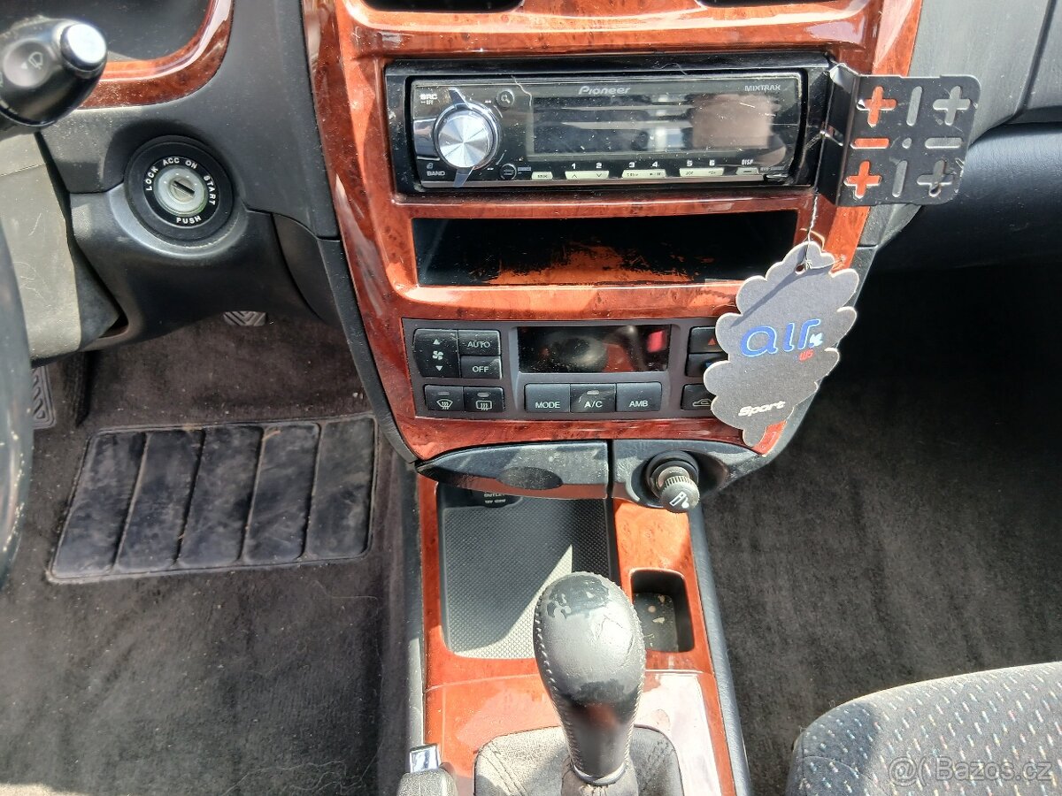 Hyundai Sonata 2.0i, klima - 13