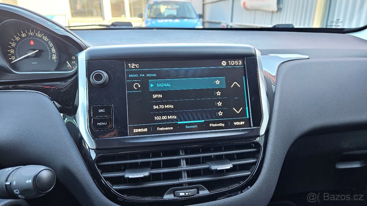 PEUGEOT 208 1,6 HDI STYLE - 13