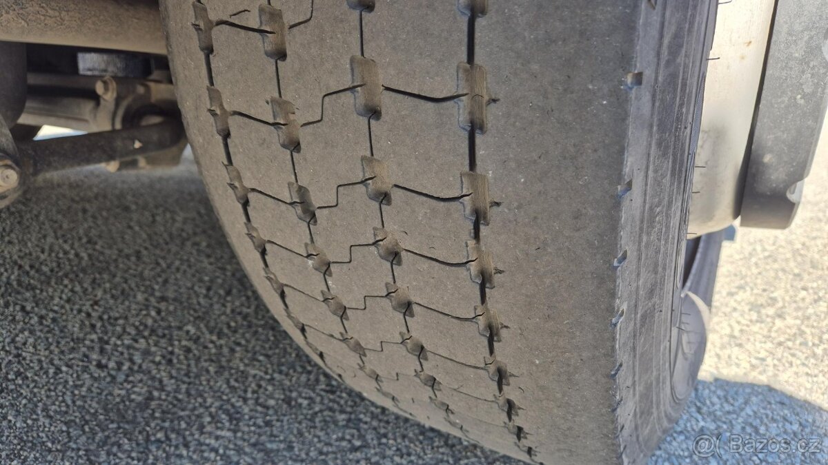 FORD F - MAX 1850 LOW DECK EURO 6 - 13