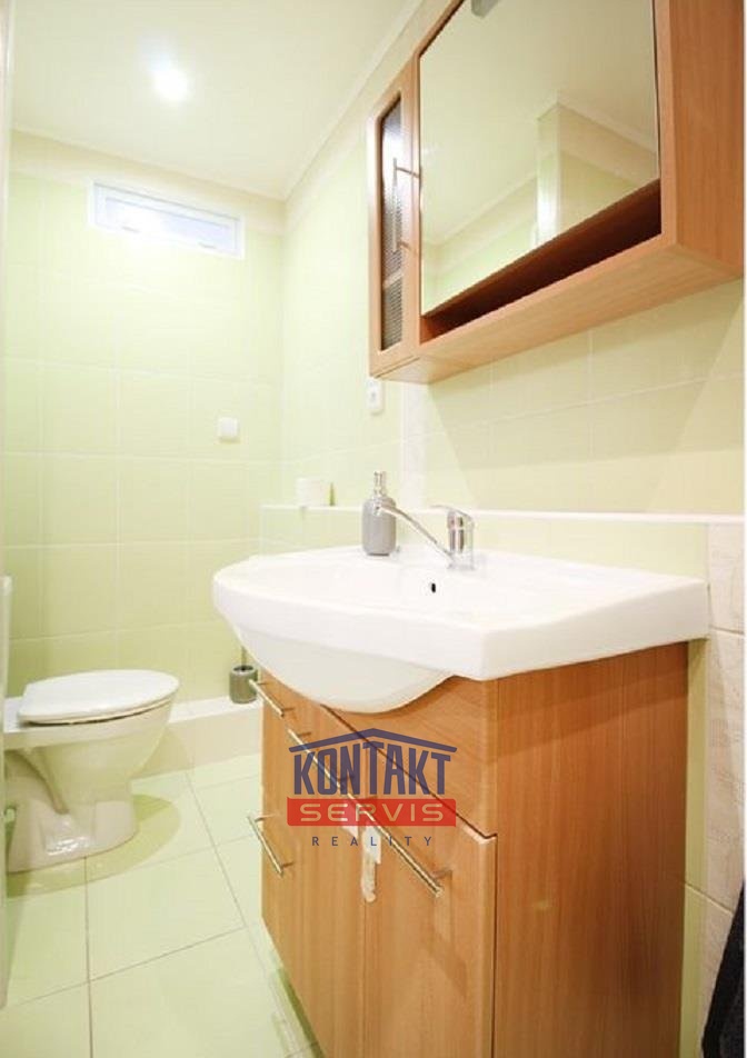 Pronájem krásně zrekonstruovaného bytu 2+1, ulice Nádražní, - 13