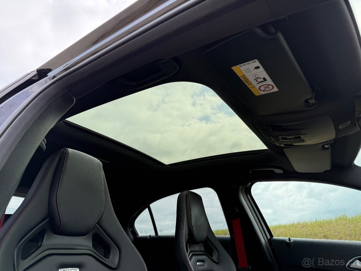 Mercedes Benz A45 AMG 4MATIC - 13