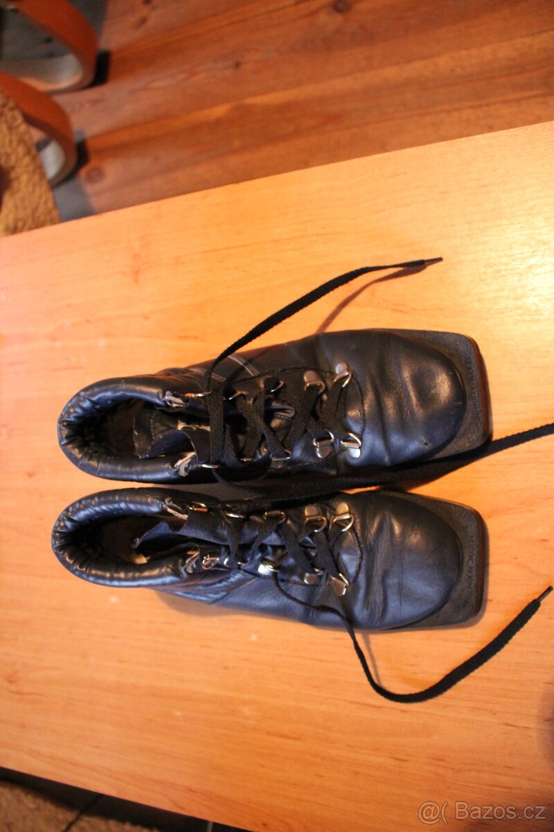 Různé běžky 180-215 cm, boty na běžky - 13