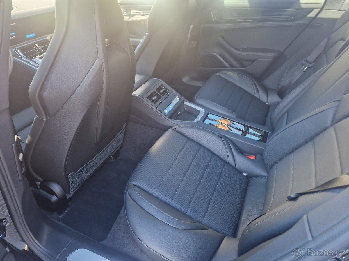 Porsche Panamera 4 UVEDENÁ CENA BEZ DPH - 13