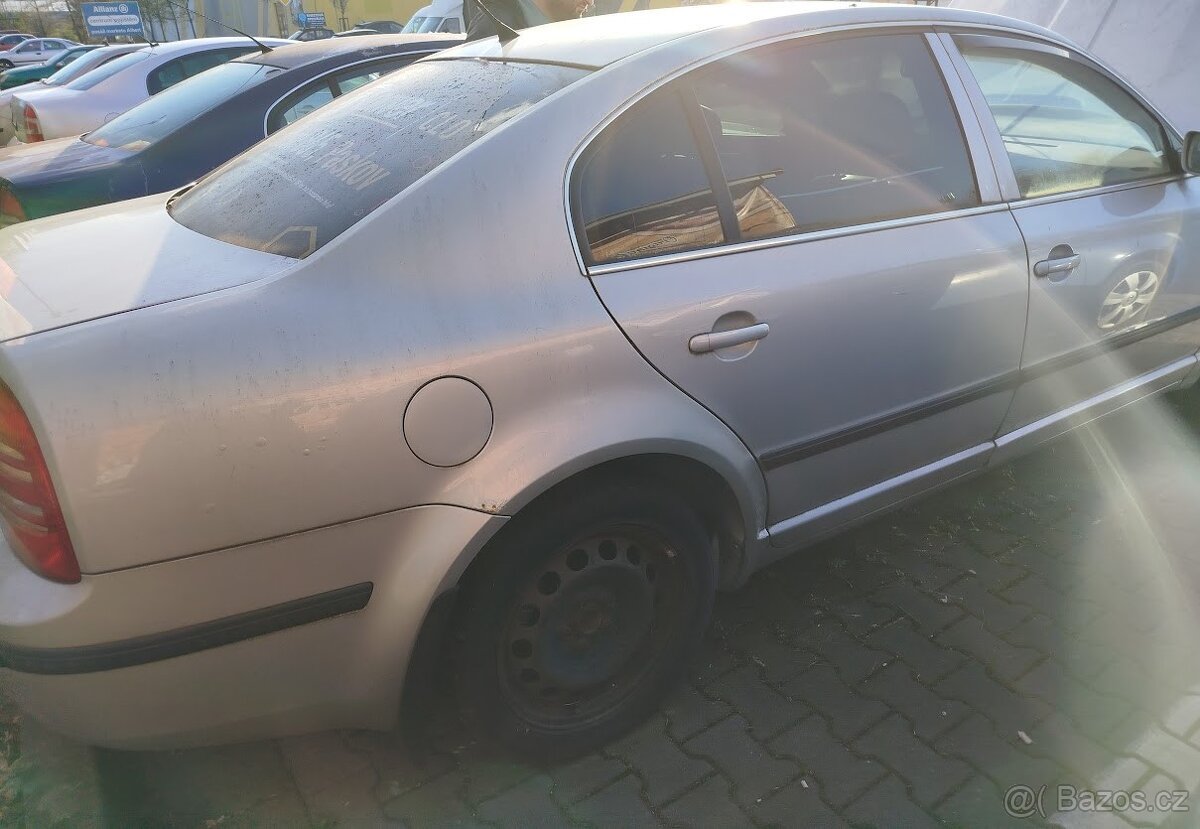 Škoda Superb 2,8 LPG - 13