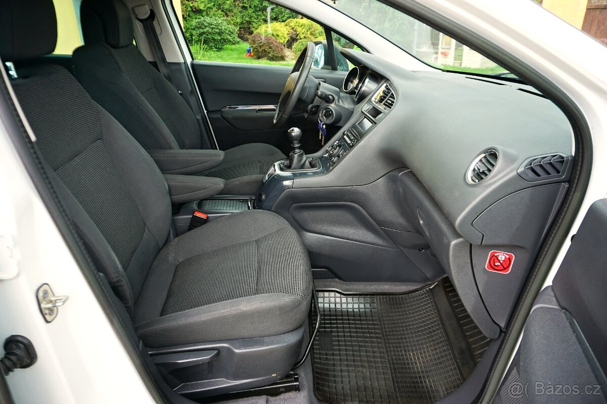 PEUGEOT 5008 1,6 HDI 84KW 7 MÍST 2014 114000KM - 13