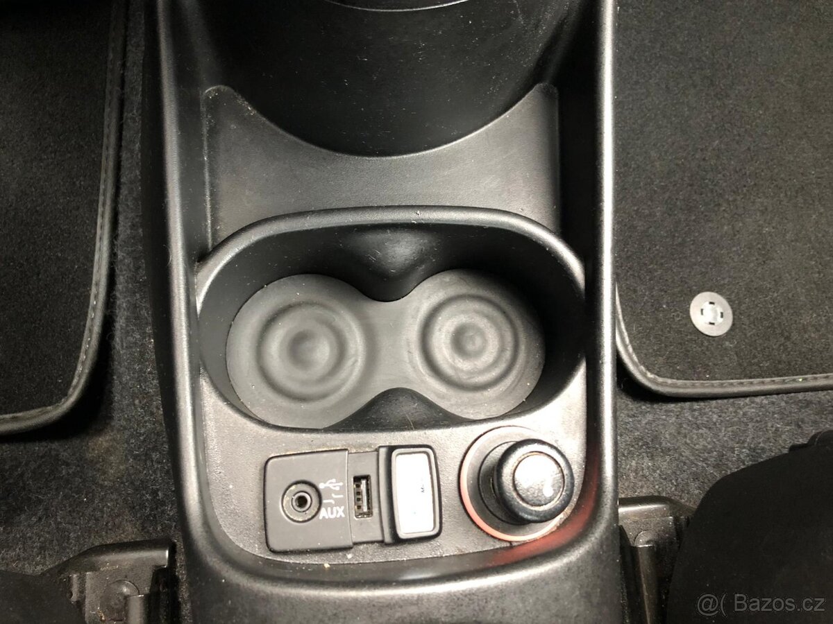 Fiat Abarth 500 595 Custom 2016 79 000 km - 13