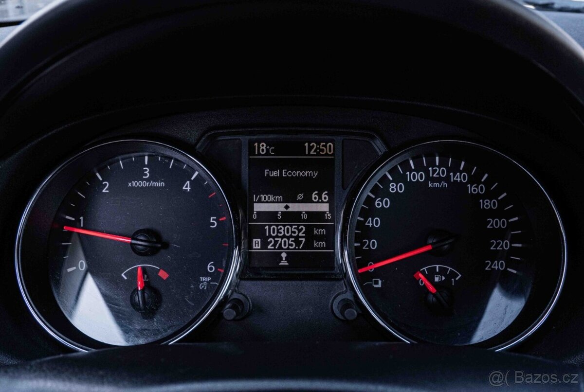 Nissan Qashqai 1.6 dCi - 13