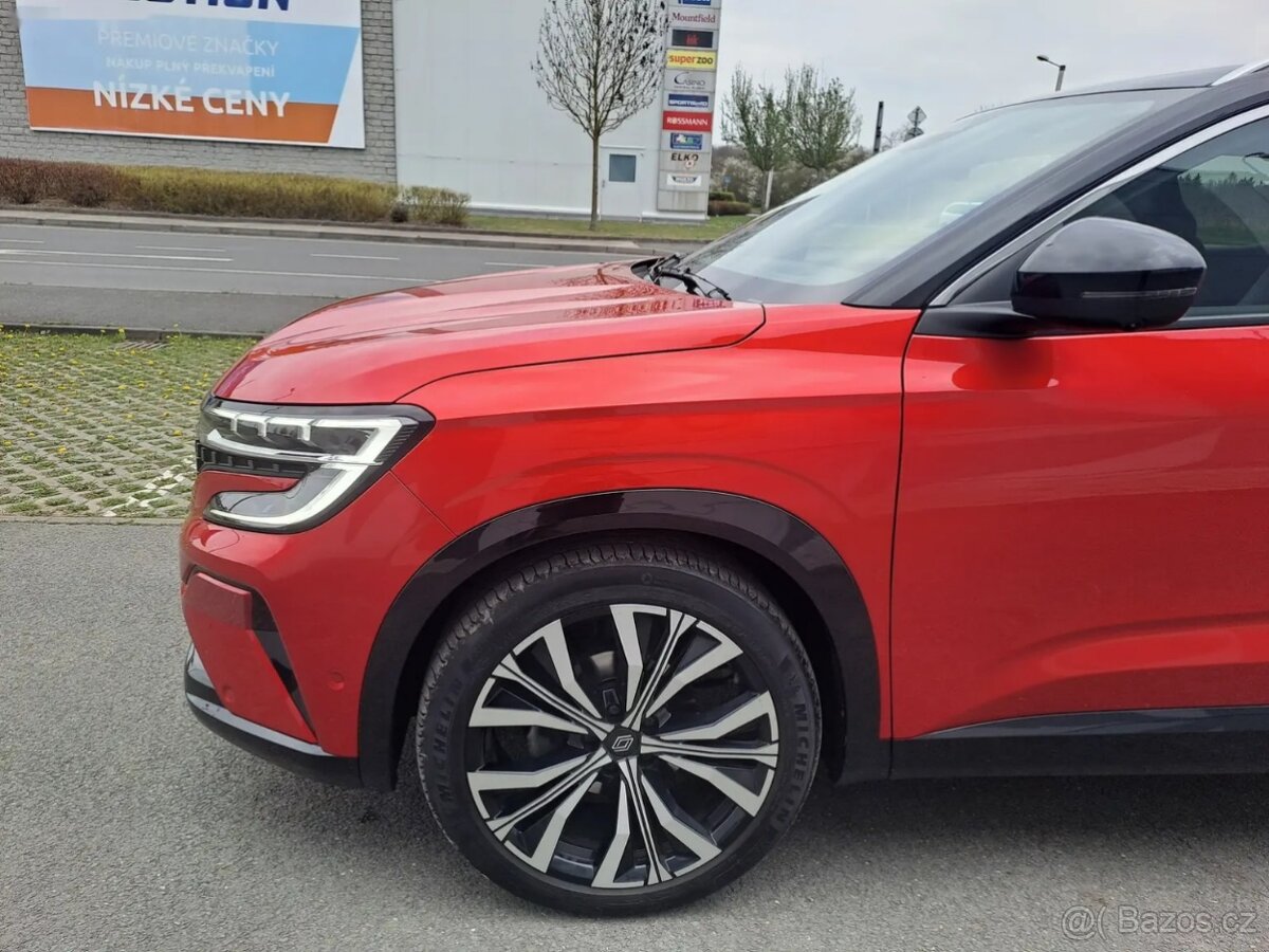 Renault Austral, 1.3TCE MHEV TECHNO STAV NOVÉHO - 13