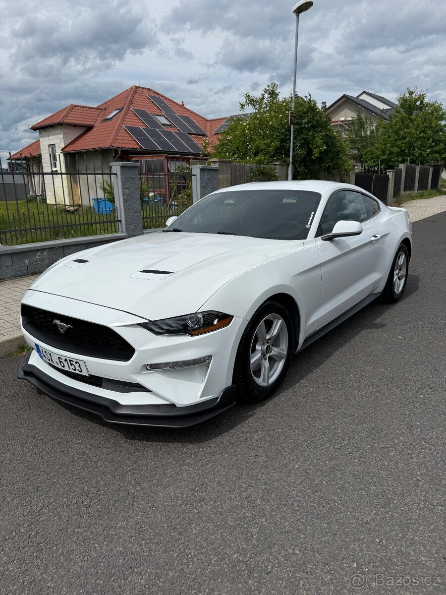 Prodám Ford Mustang 2,3 Turbo - 13