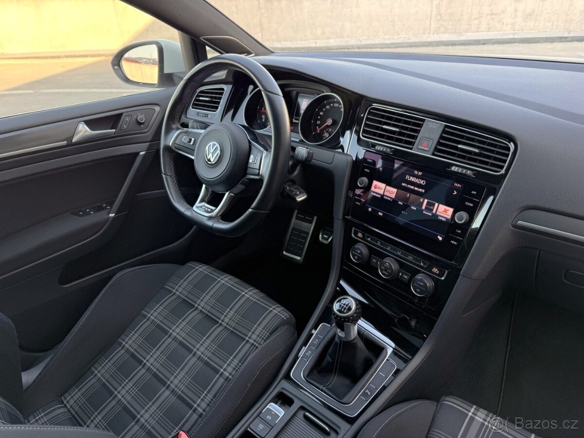 Volkswagen Golf Variant 2.0 TDI BMT GTD - 13