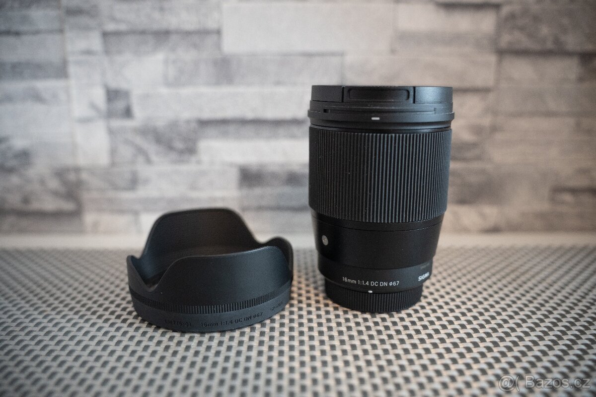 Panasonic GH5S + 2 objektivy + příslušenství - 13